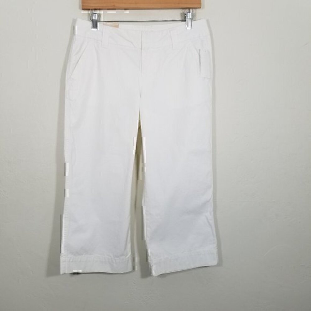 NWT GAP Favorite Chino Cropped Pants Size 4